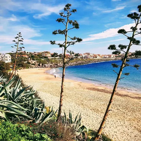 Casa Elena * 斯库索港